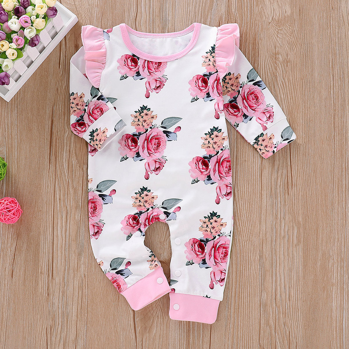 Adorable Baby Floral Print Jumpsuit: Perfect for Your Little Fashionista!